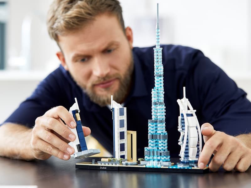LEGO 21052 - Dubai