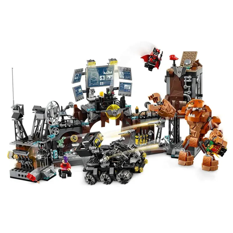 LEGO 76122 - Batcave Invasie Clayface