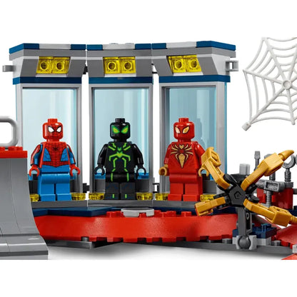 LEGO 76175 - Aanval Op De Spider schuilplaats